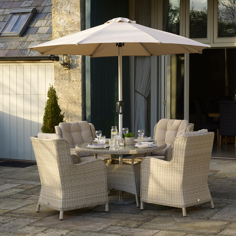 4 seater rattan 2025 dining set with parasol