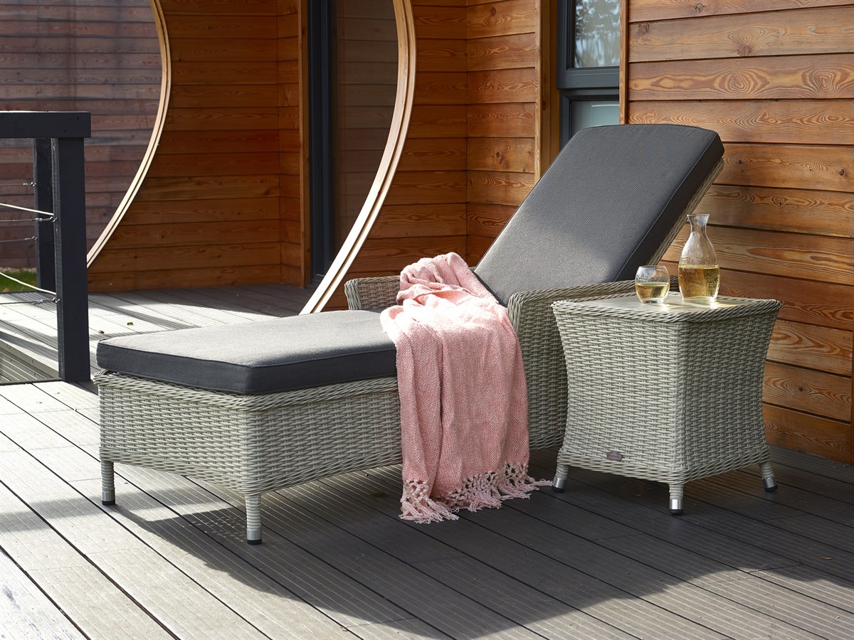 Grey rattan side table deals